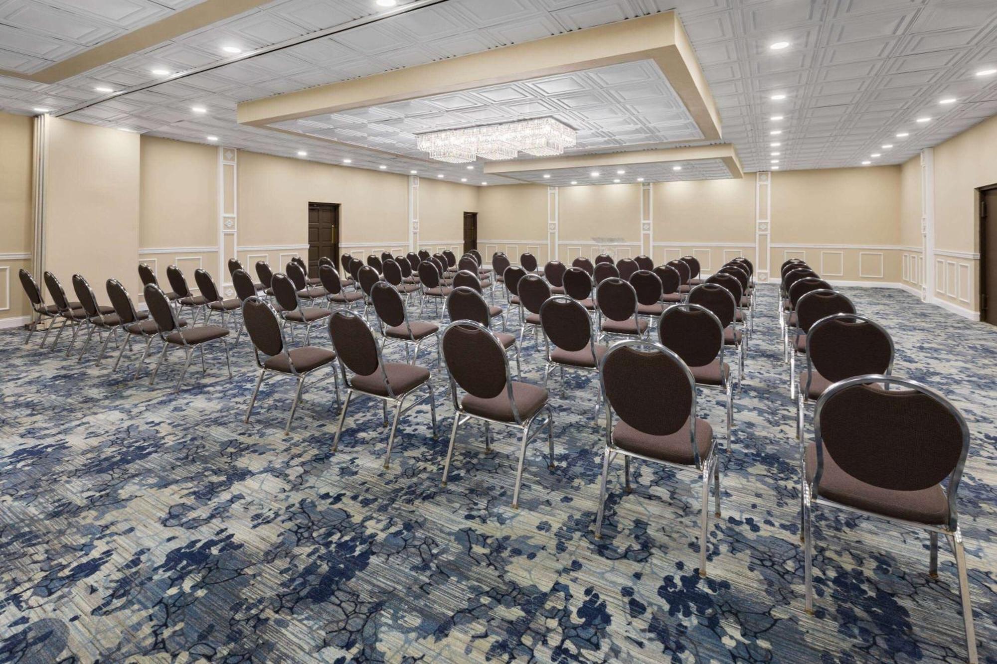 Hotel Wingate By Wyndham Troy Esterno foto