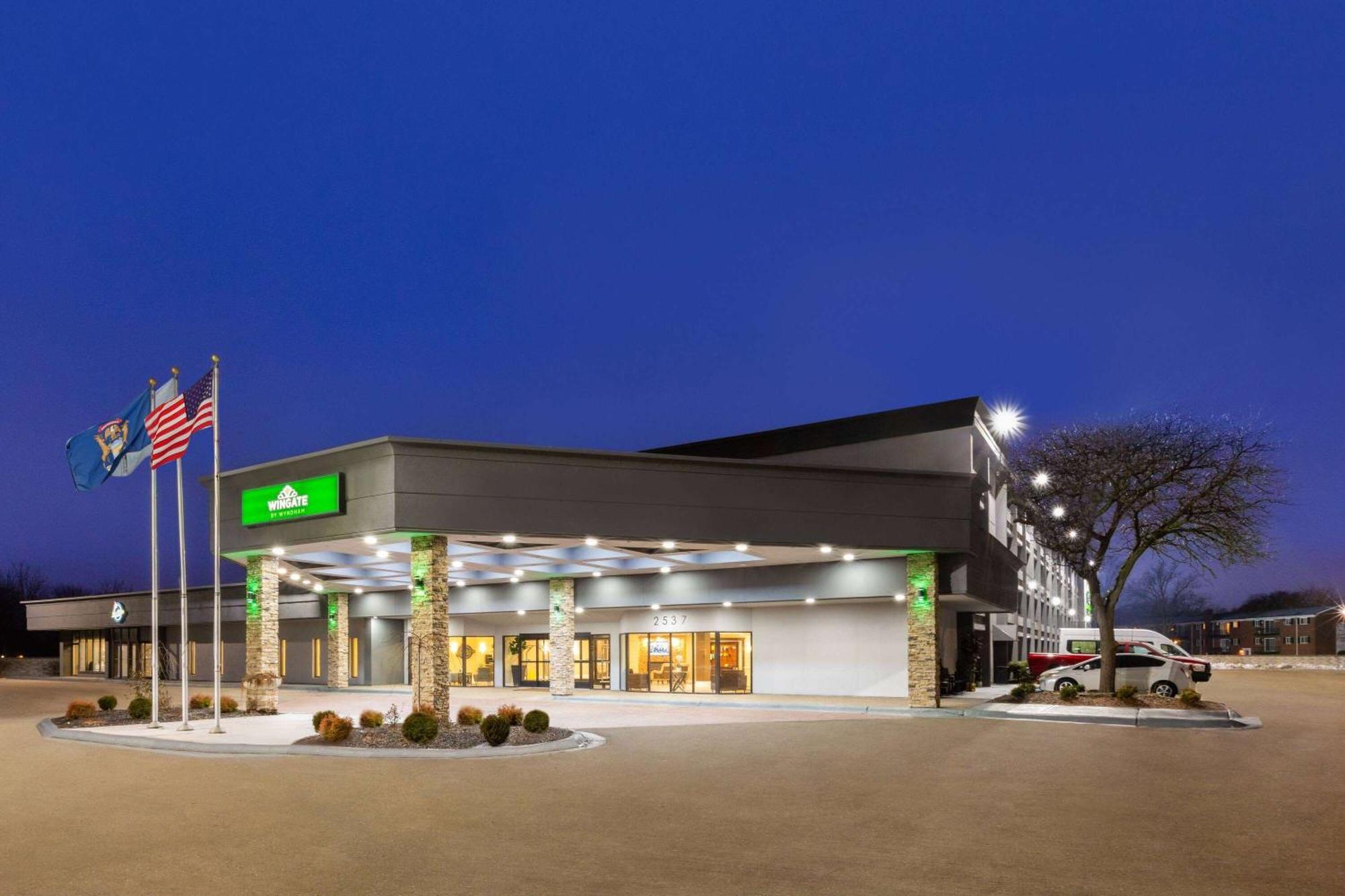 Hotel Wingate By Wyndham Troy Esterno foto