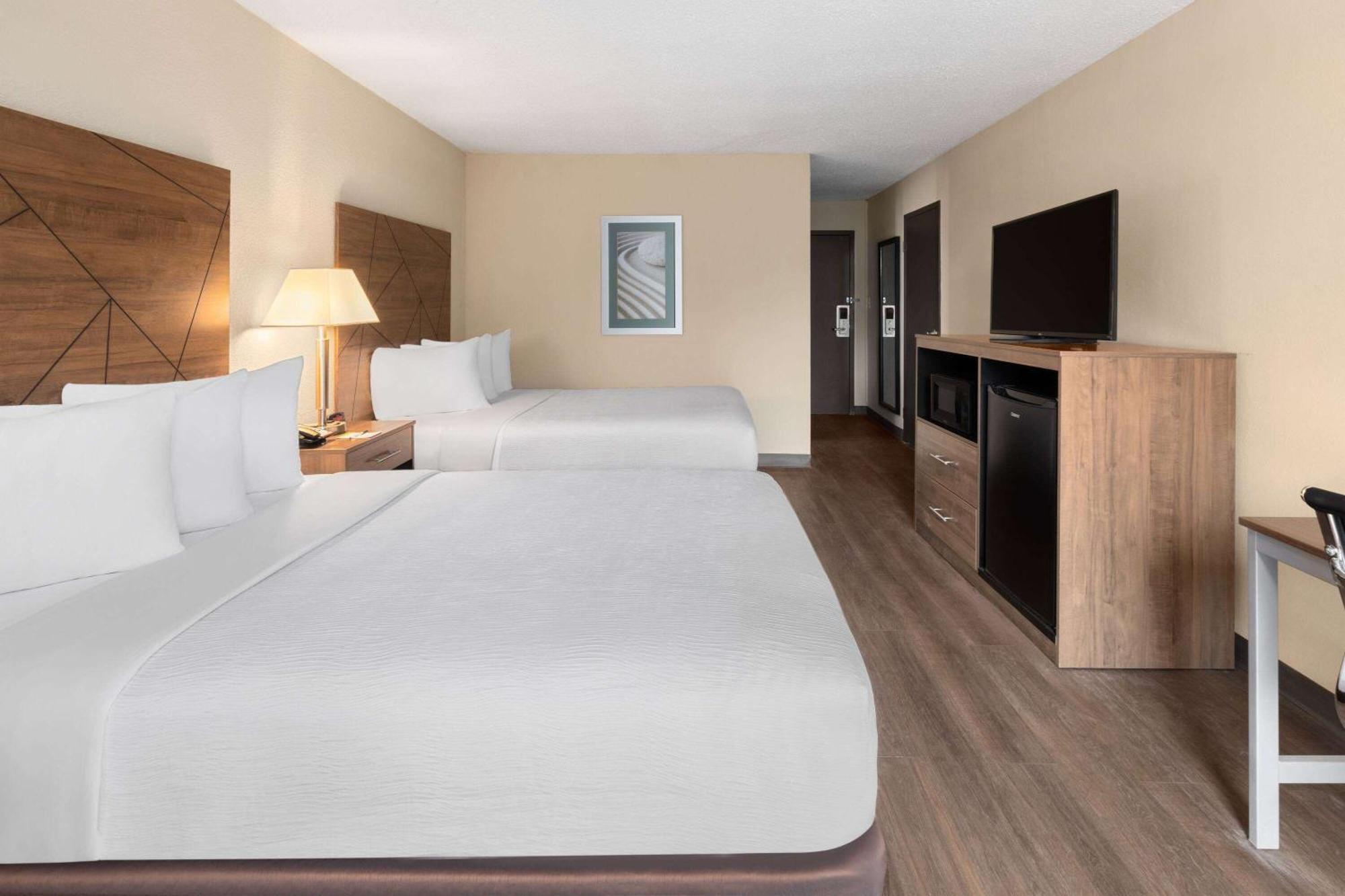 Hotel Wingate By Wyndham Troy Esterno foto