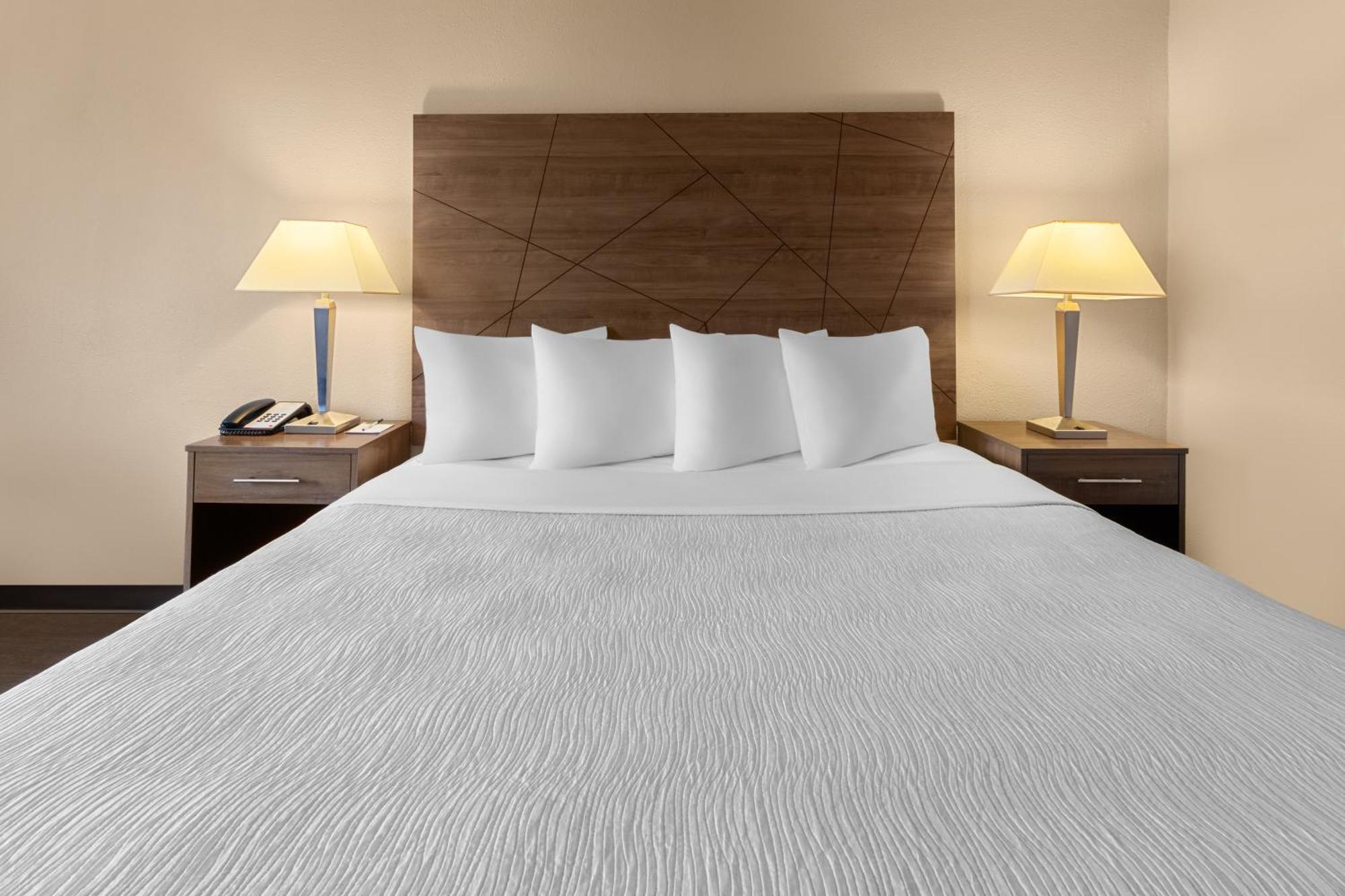 Hotel Wingate By Wyndham Troy Esterno foto